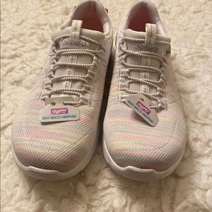 Skechers Woman Slip On size 7